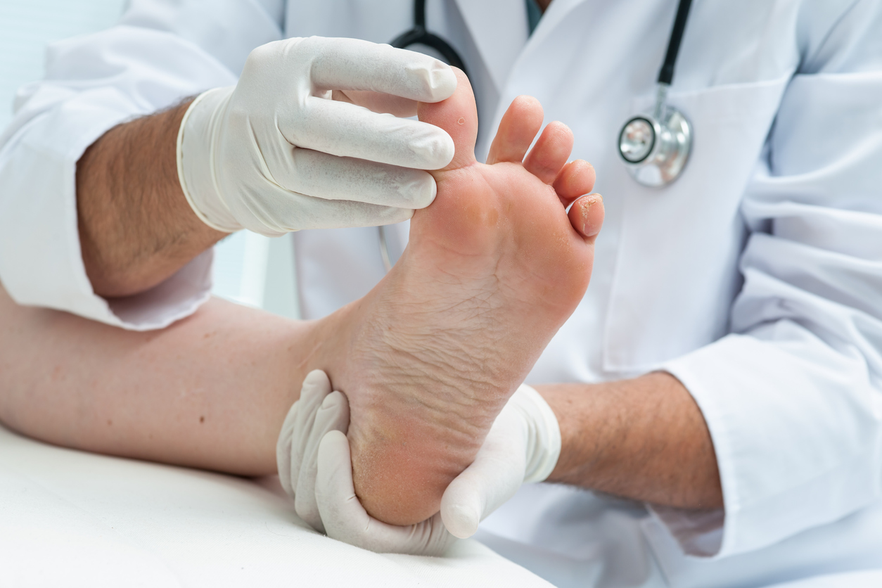 When Should I See a Specialist for an Ankle Sprain?: Podiatry